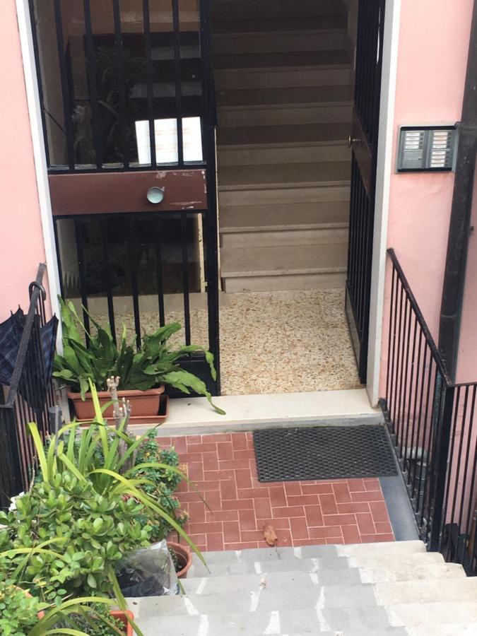 Bilocale Alle 5 Terre Monterosso 200M From The Beach Монтероссо-аль-Маре Экстерьер фото